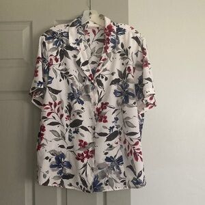 Alfred Dunner White Short-Sleeve Button-Down Blouse with Blue & Red Floral Print